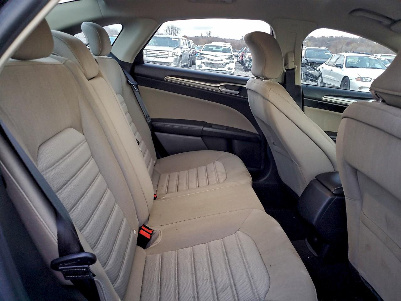 2019 Ford Fusion S VIN: 3FA6P0G76KR212984 Lot: 94502995