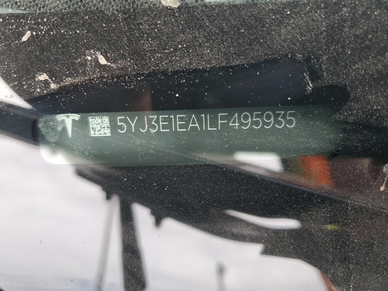 2020 Tesla Model 3 VIN: 5YJ3E1EA1LF495935 Lot: 92474275