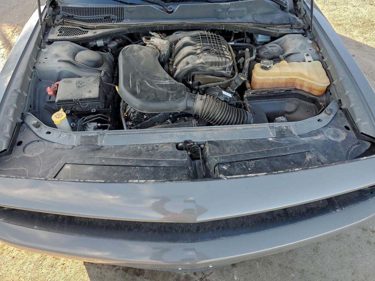 2019 Dodge Challenger Sxt VIN: 2C3CDZGG8KH526100 Lot: 93972265