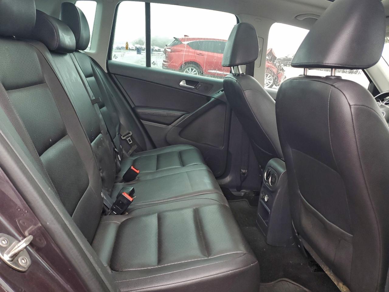 2016 Volkswagen Tiguan S VIN: WVGBV7AX9GW522109 Lot: 94145575