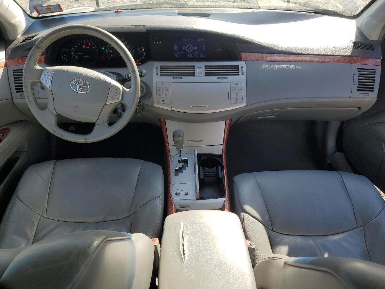 2005 Toyota Avalon Xl VIN: 4T1BK36B15U015826 Lot: 93059045