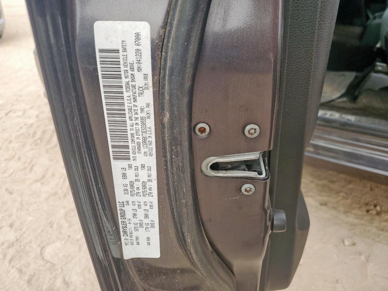 2014 Ram 1500 St VIN: 1C6RR6KT3ES330595 Lot: 82051435