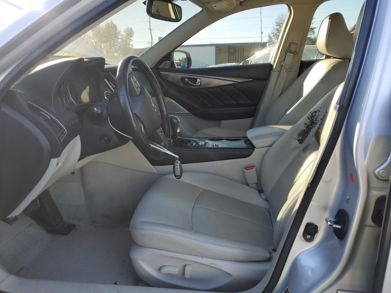 2017 Infiniti Q50 Premium VIN: JN1EV7AP1HM734861 Lot: 92532095