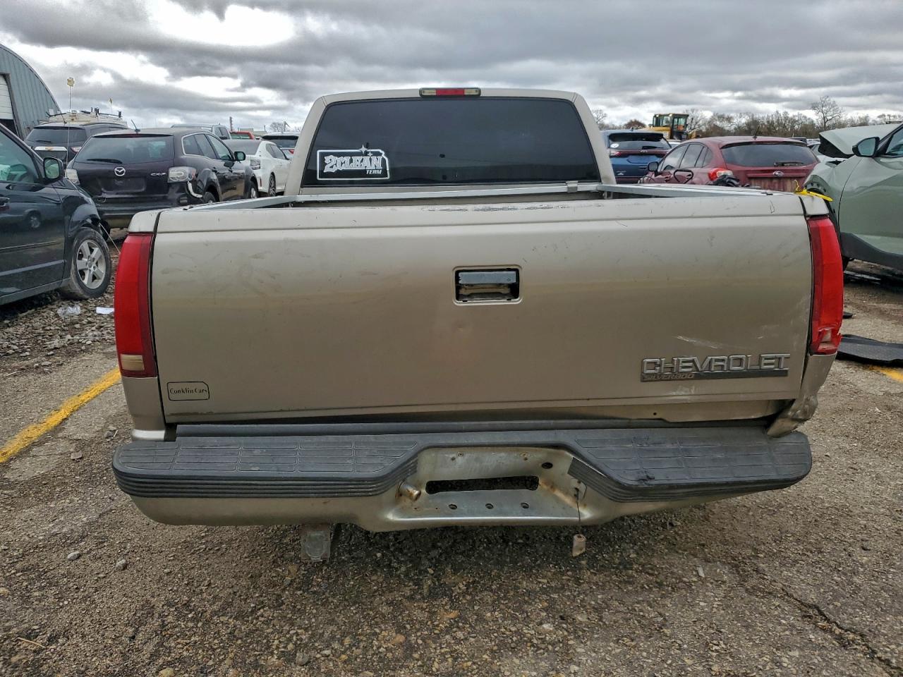 1998 Chevrolet Gmt-400 C1500 VIN: 2GCEC19M8W1276819 Lot: 92397505