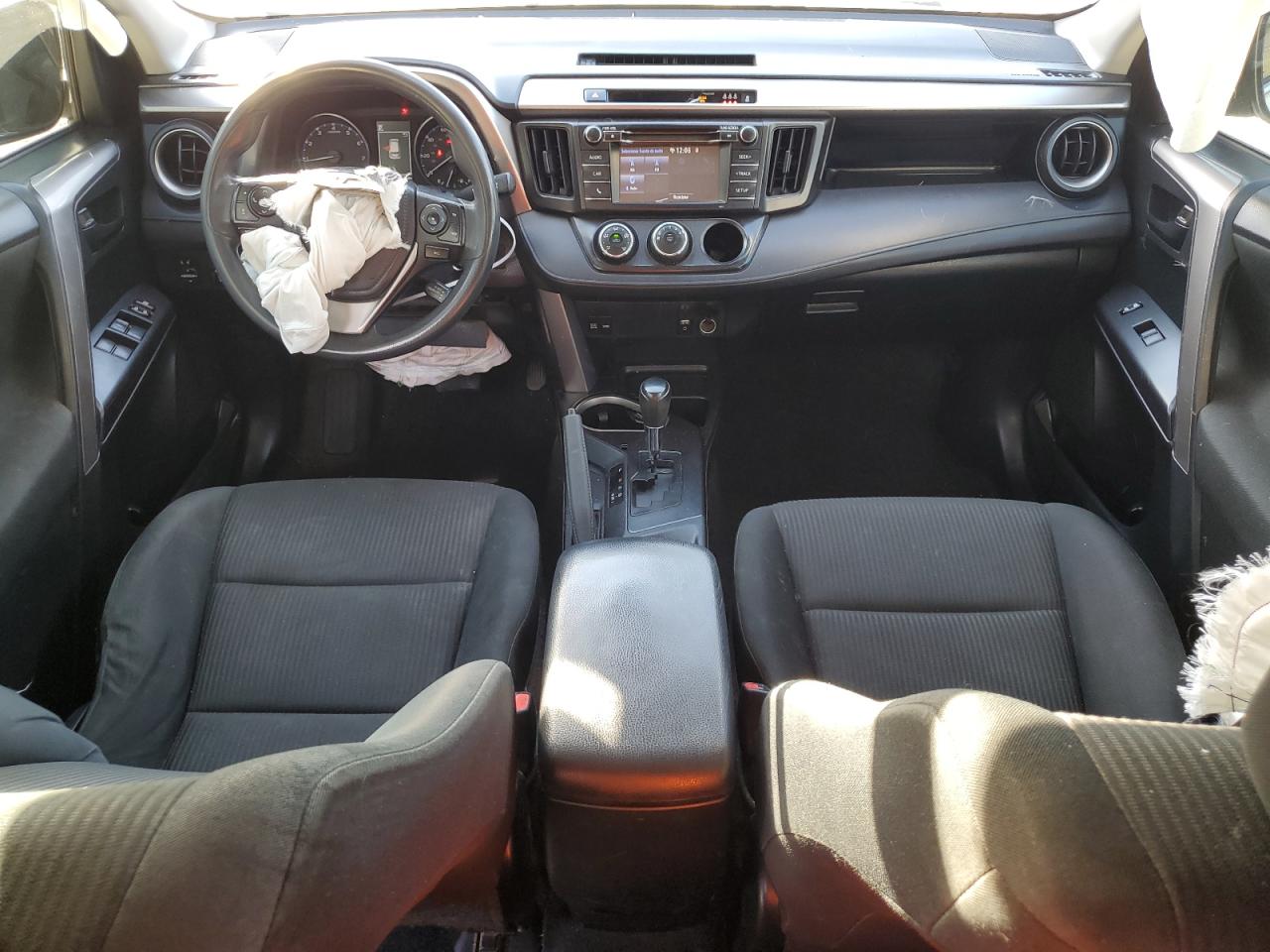 2017 Toyota Rav4 Le VIN: JTMZFREV9HJ140018 Lot: 93187465