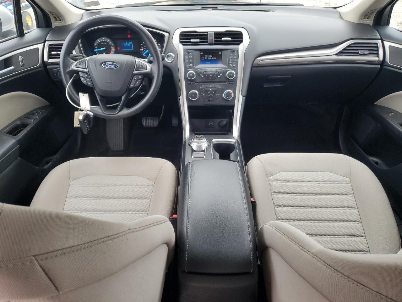 2017 Ford Fusion S VIN: 3FA6P0G7XHR202032 Lot: 93818405