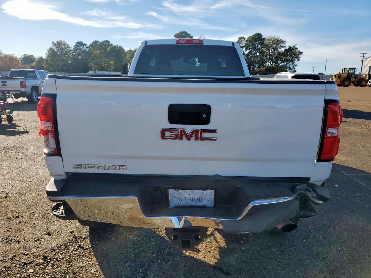 2019 GMC Sierra K2500 Heavy Duty VIN: 1GT12NEG5KF265742 Lot: 91879225