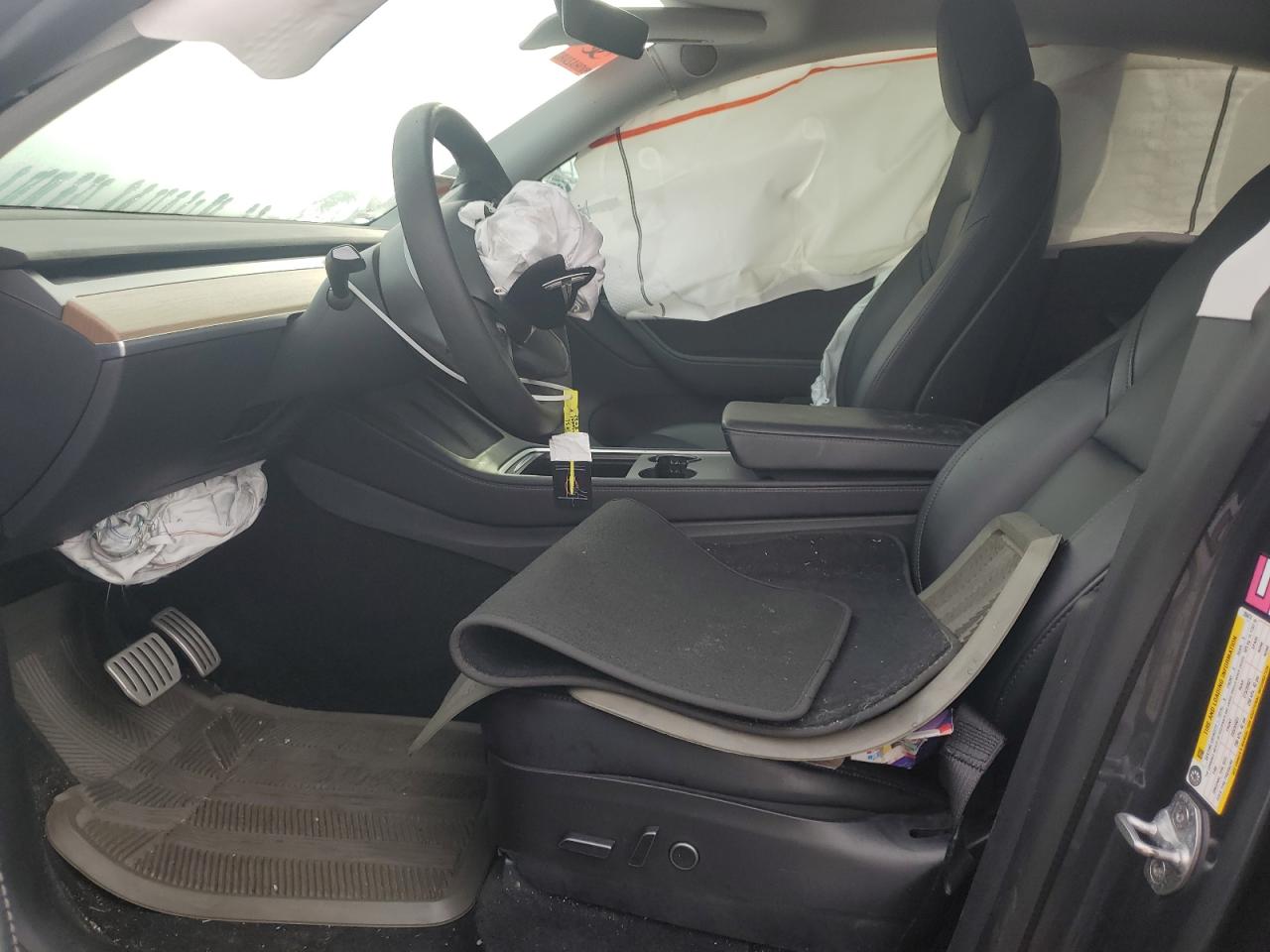 2022 Tesla Model Y VIN: 7SAYGDEF9NF359474 Lot: 92028845