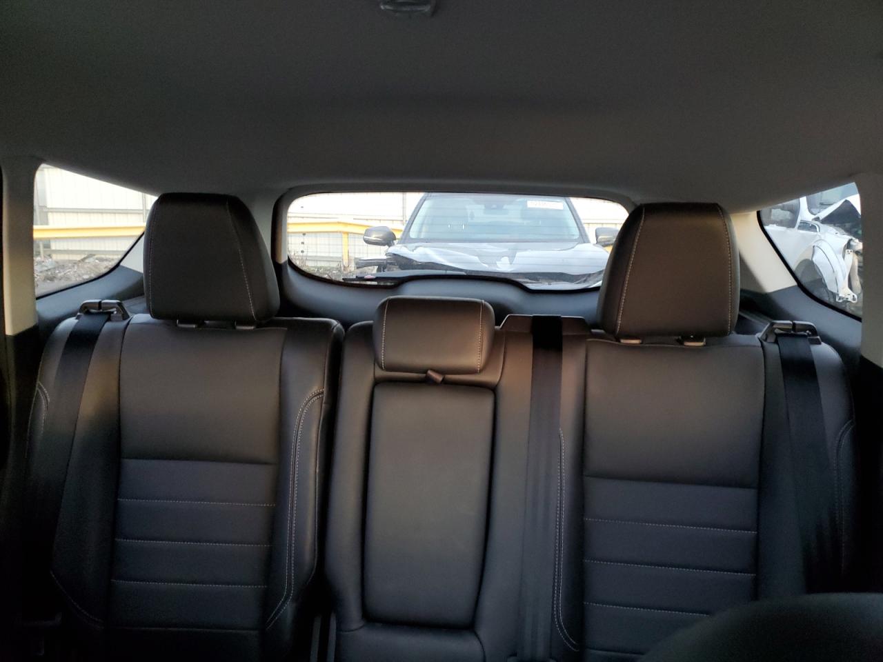 2016 Ford Escape Titanium VIN: 1FMCU0JX7GUA38384 Lot: 92545305