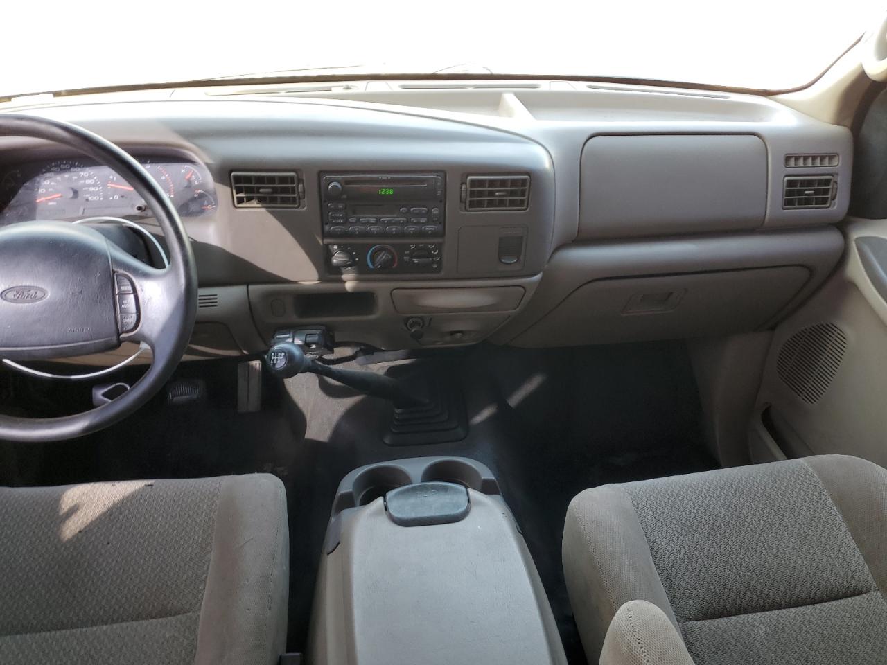 2002 Ford F350 Srw Super Duty VIN: 1FTSW30F32EC18615 Lot: 92463495