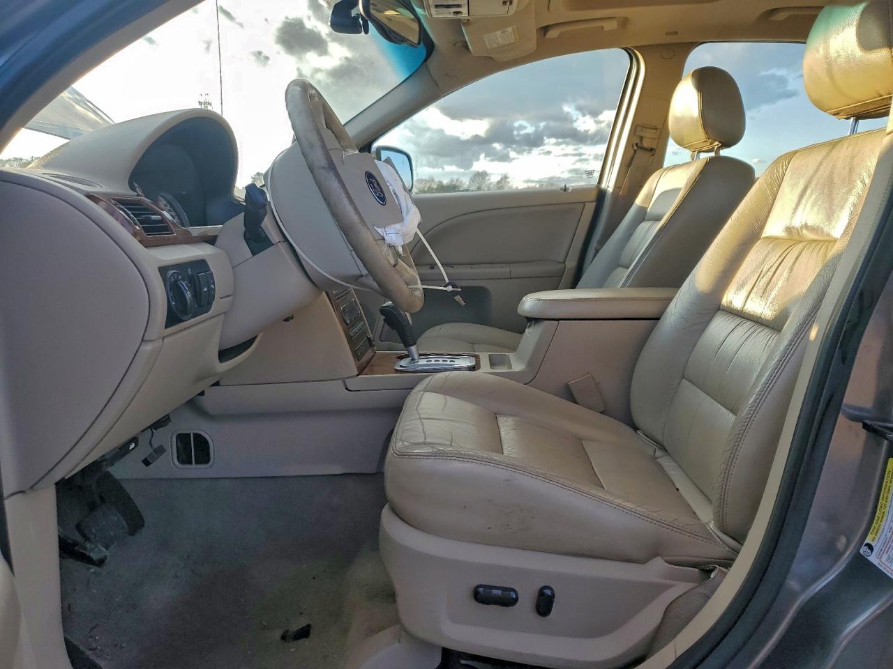 2005 Ford Five Hundred Limited VIN: 1FAHP28115G171237 Lot: 94583435