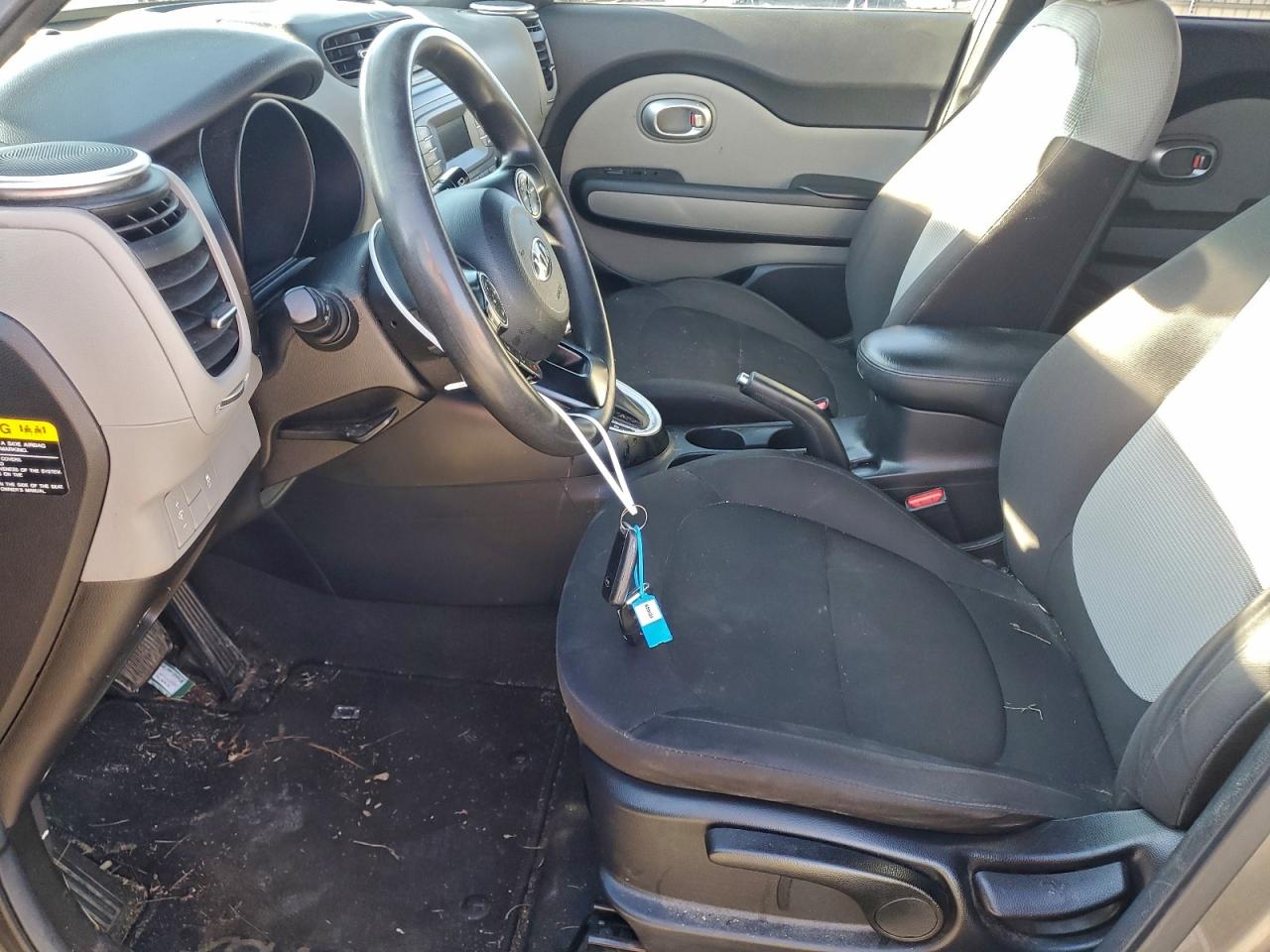 2016 Kia Soul VIN: KNDJN2A28G7370597 Lot: 93778405