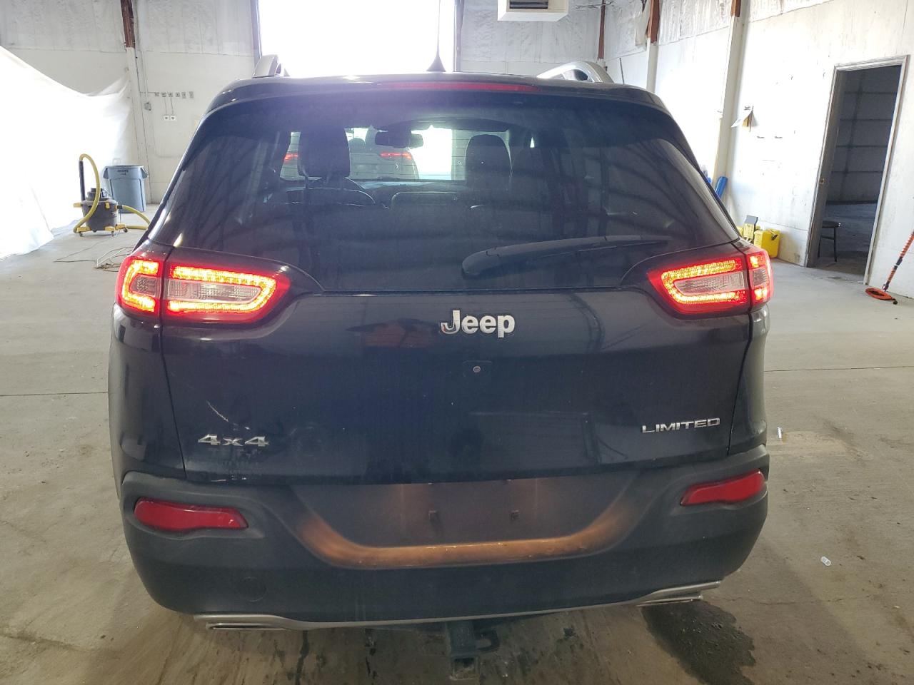 2016 Jeep Cherokee Limited VIN: 1C4PJMDS0GW101870 Lot: 92996665