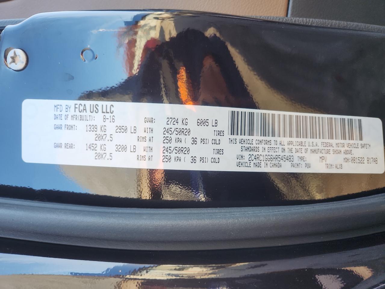 2017 Chrysler Pacifica Limited VIN: 2C4RC1GG6HR545483 Lot: 92469085