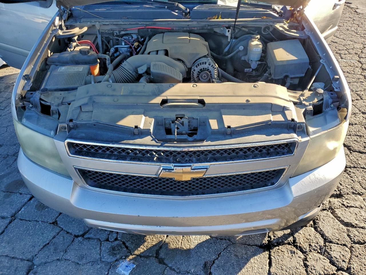 2008 Chevrolet Tahoe C1500 VIN: 1GNFC13028J196720 Lot: 94366475