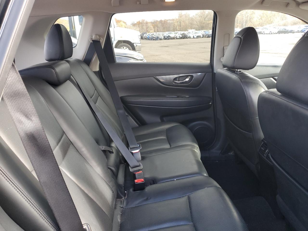 2015 Nissan Rogue S VIN: 5N1AT2MV7FC784287 Lot: 90625445