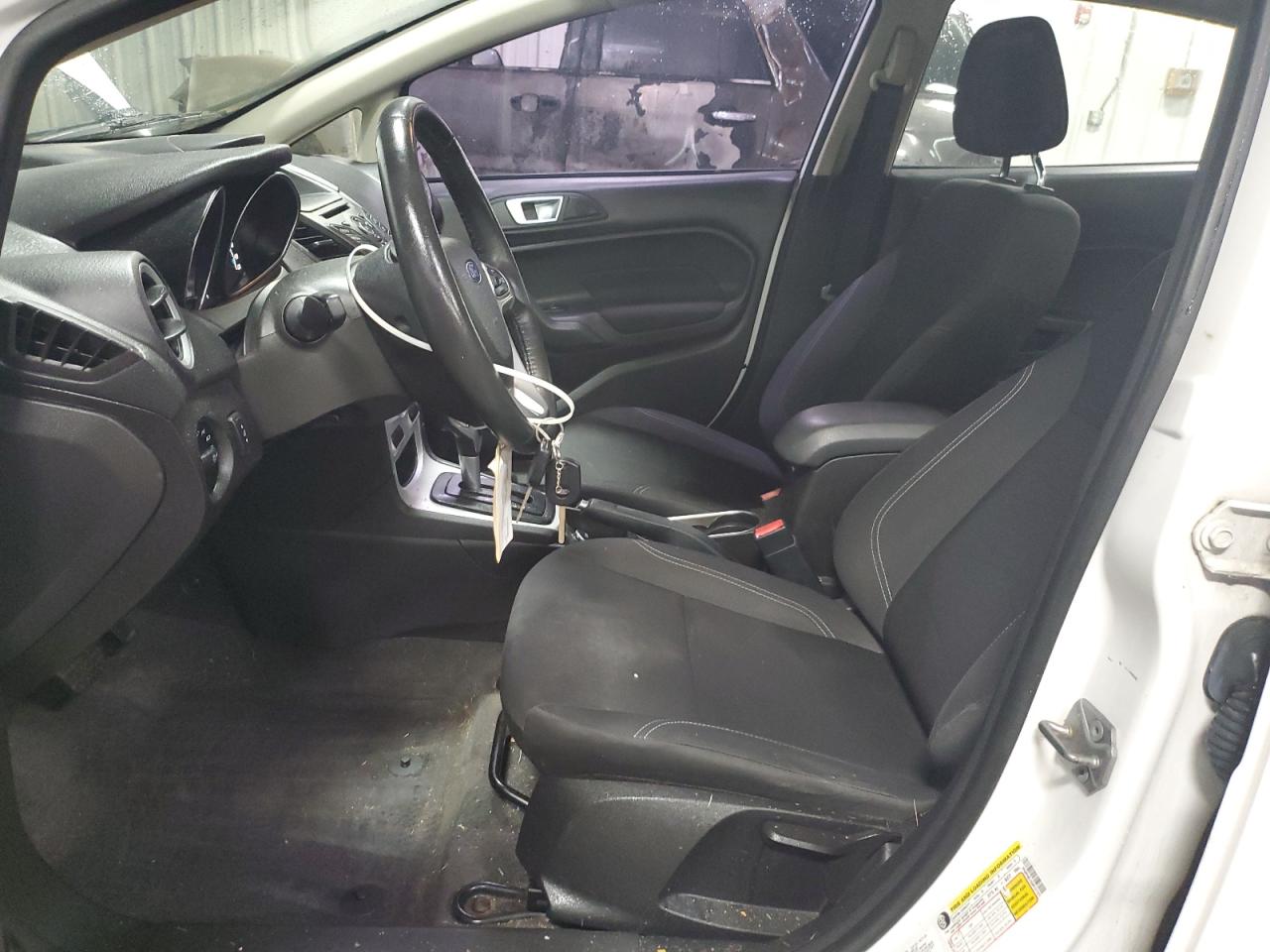 2016 Ford Fiesta Se VIN: 3FADP4BJ3GM157321 Lot: 93292445