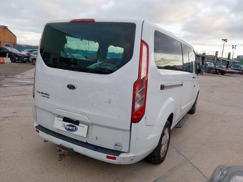2016 FORD TOURNEO CUSTOM 2.0 TDCI 130PS LOW ROOF 8 SEATER TITANIUM