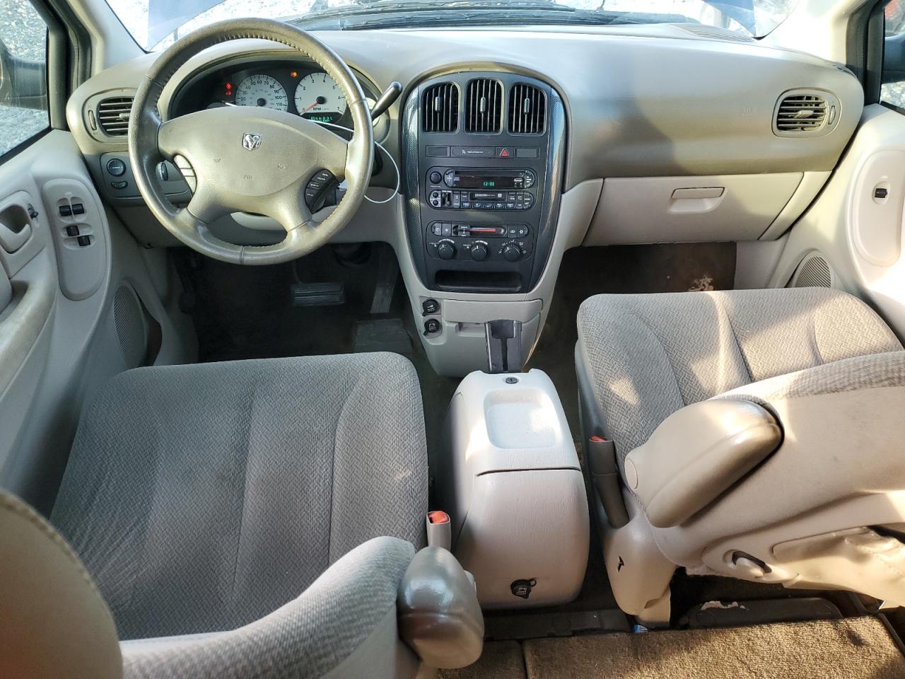 2005 Dodge Grand Caravan Sxt VIN: 2D4GP44L45R395080 Lot: 92532035