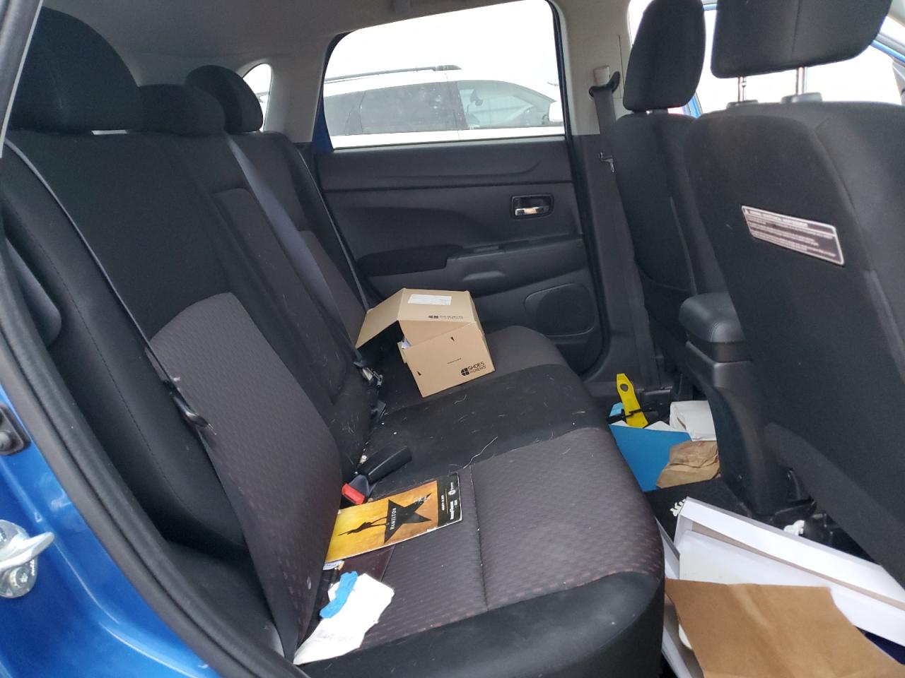 2018 Mitsubishi Outlander Sport Es VIN: JA4AR3AU3JU011429 Lot: 93236485