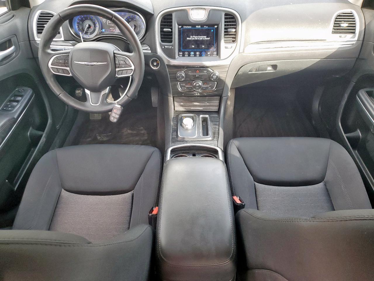 2018 Chrysler 300 Touring VIN: 2C3CCAAG7JH264422 Lot: 92907595