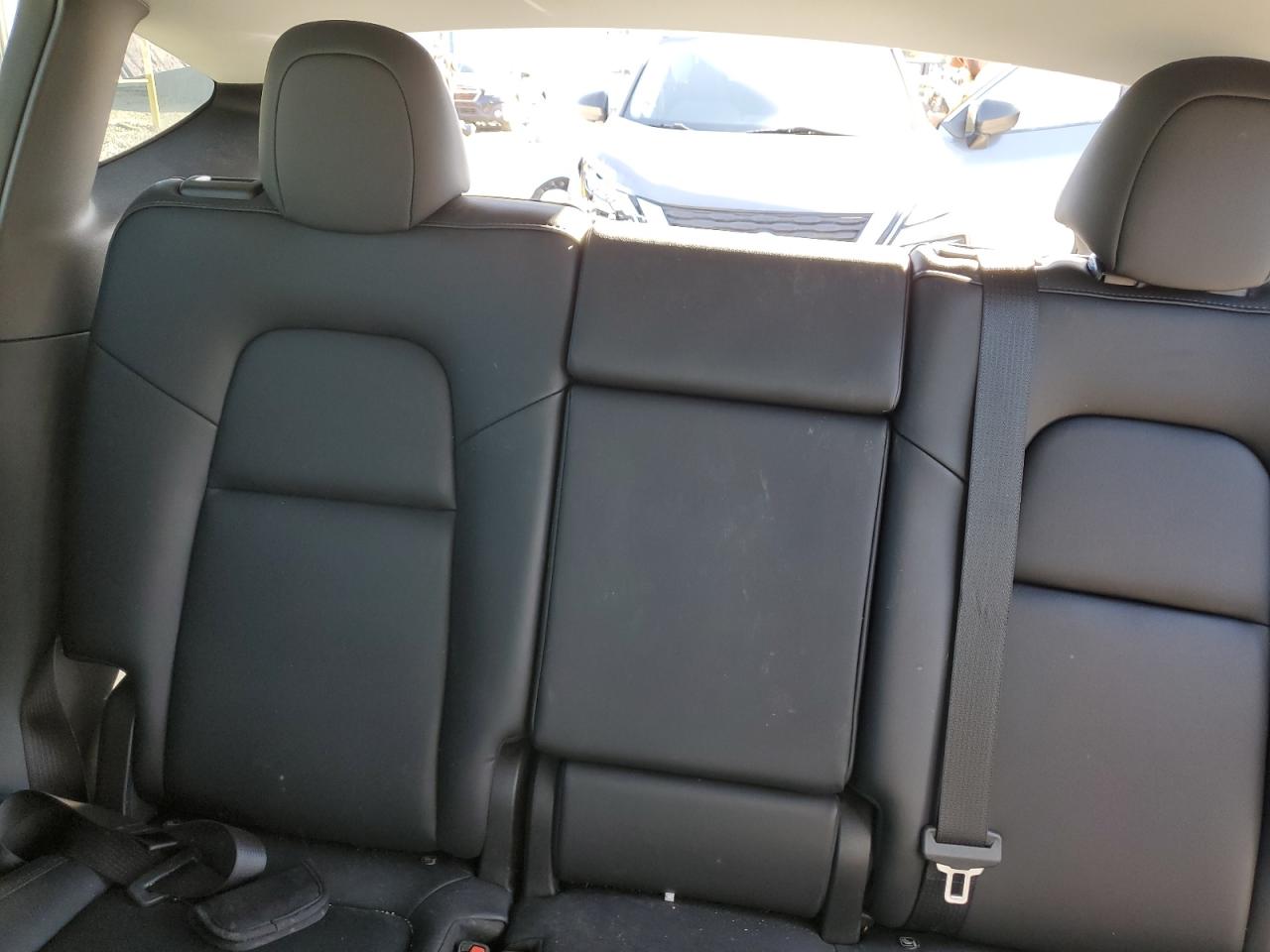 2024 Tesla Model Y VIN: 7SAYGAEE9RF070204 Lot: 91566045