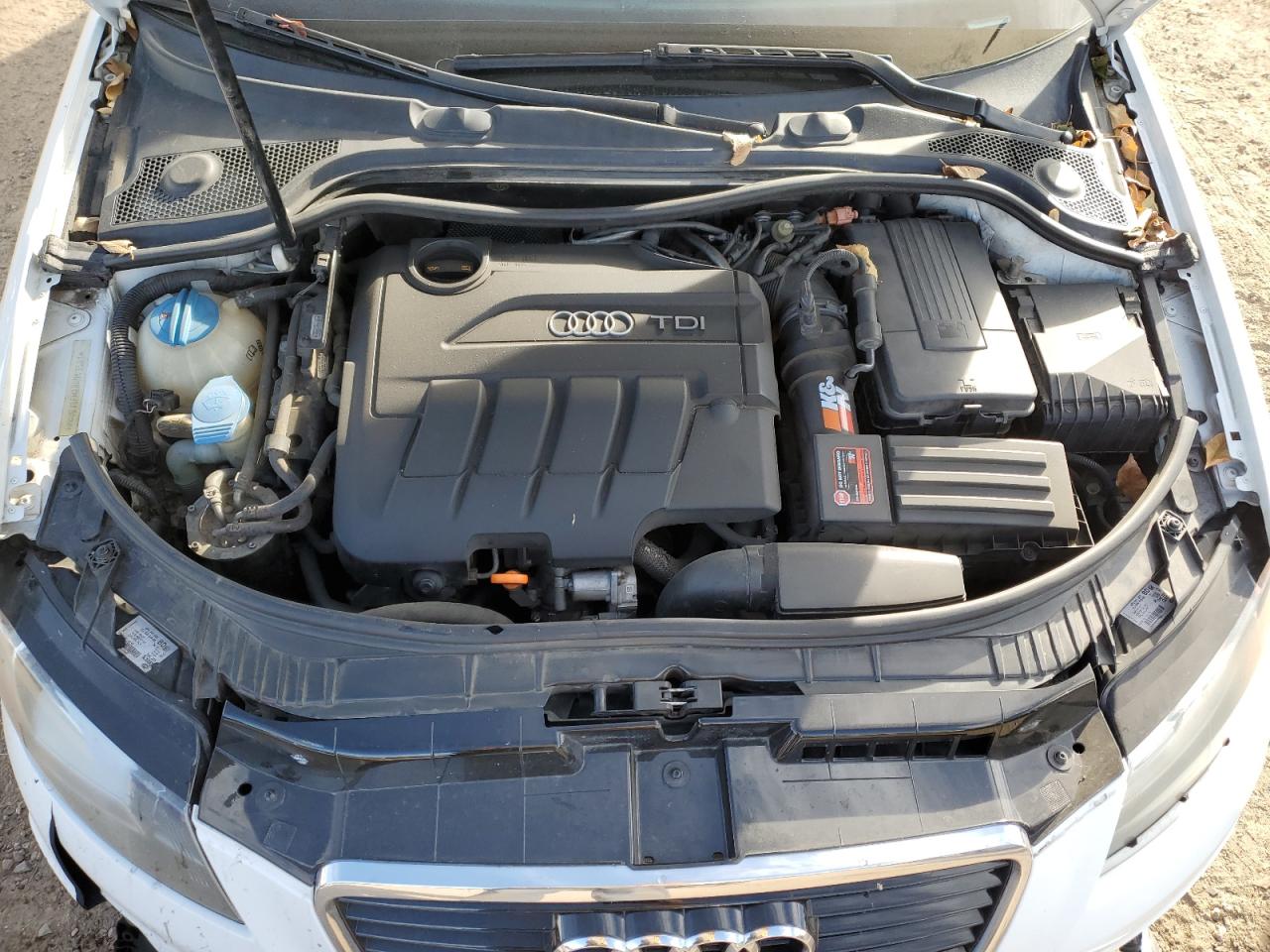 2011 Audi A3 Premium VIN: WAUBJBFM2BA043521 Lot: 85428085