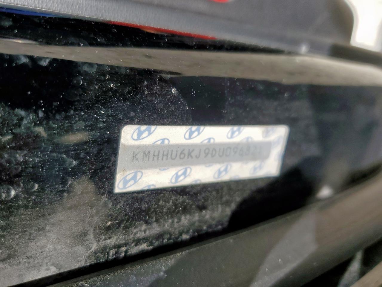 2013 Hyundai Genesis Coupe 3.8L VIN: KMHHU6KJ9DU096821 Lot: 93217755