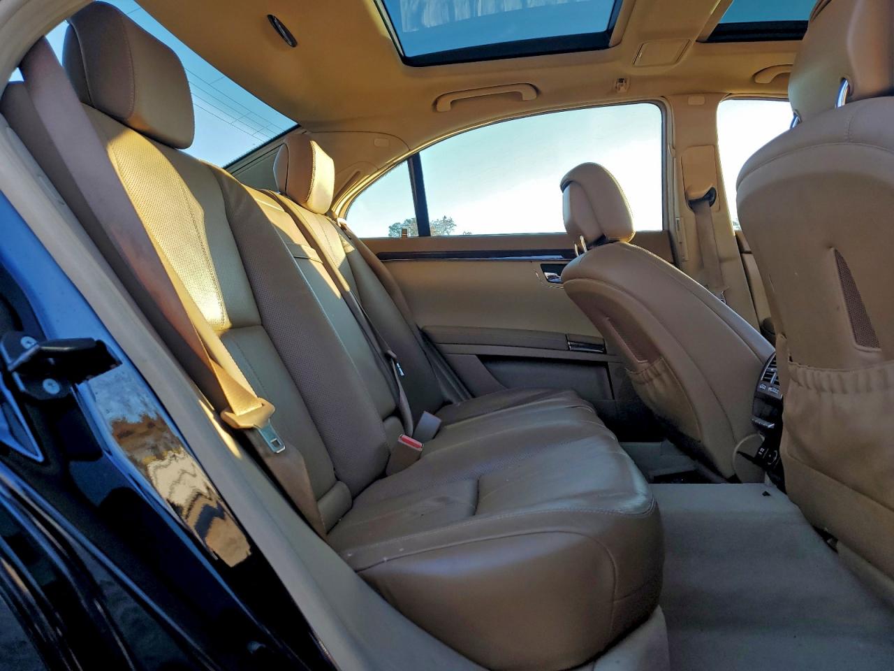 2007 Mercedes-Benz S 550 VIN: WDDNG71X37A097419 Lot: 93334575