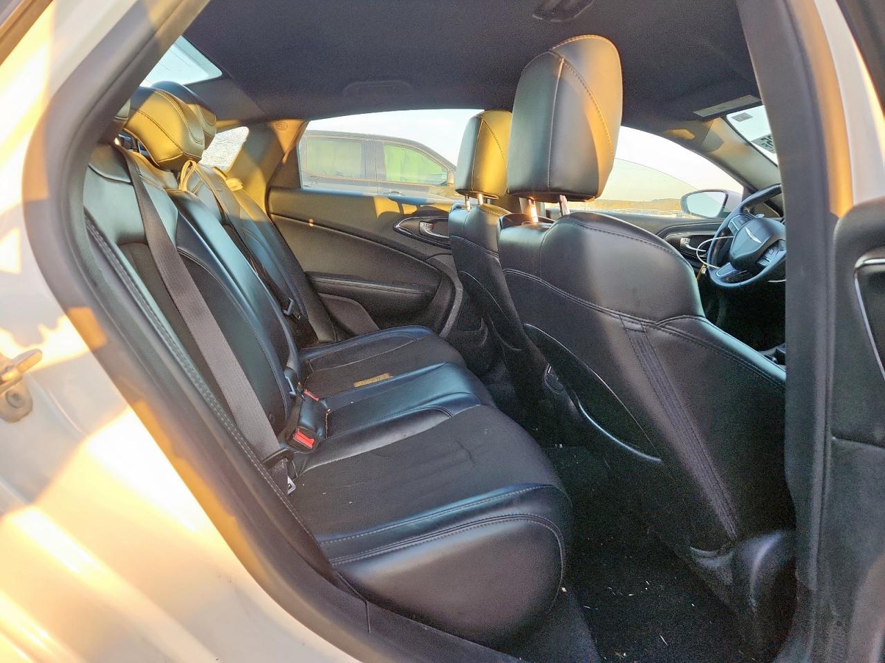 2016 Chrysler 200 S VIN: 1C3CCCBB5GN151938 Lot: 92419625