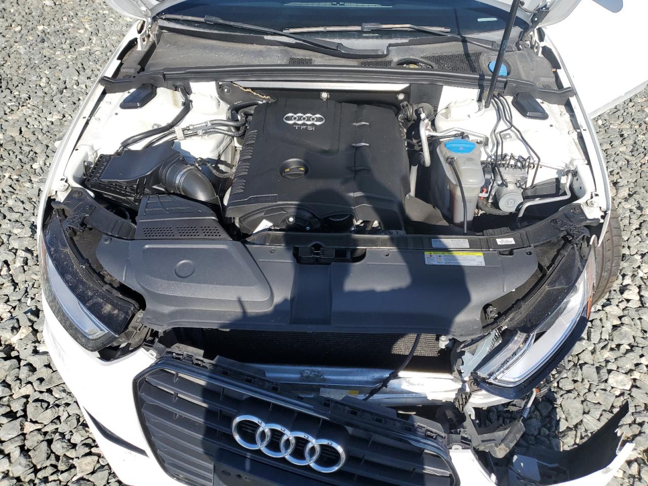 2015 Audi A4 Premium Plus VIN: WAUFFAFL4FN009549 Lot: 92064495