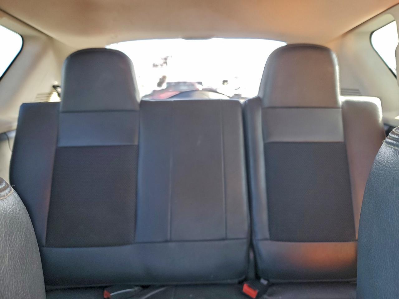 2015 Jeep Compass Latitude VIN: 1C4NJDEB7FD366480 Lot: 93635215