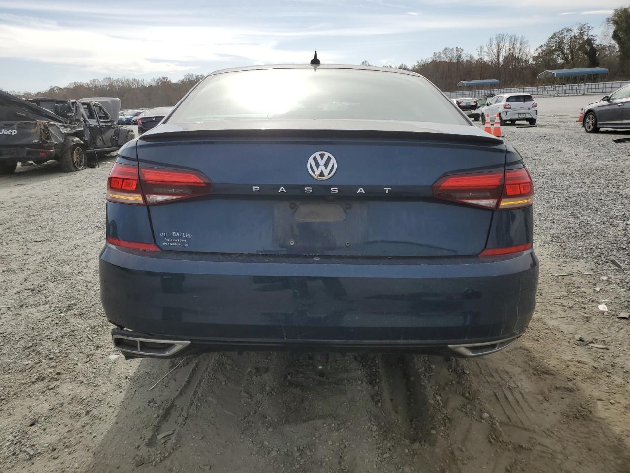 2020 Volkswagen Passat R-Line VIN: 1VWMA7A32LC004213 Lot: 92506035