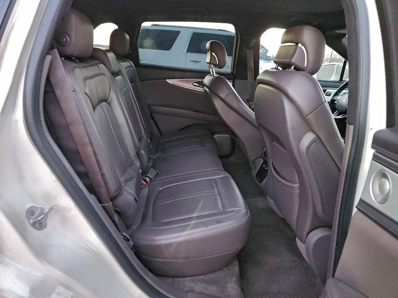 2016 Lincoln Mkx Black Label VIN: 2LMPJ9JP9GBL61845 Lot: 94055145