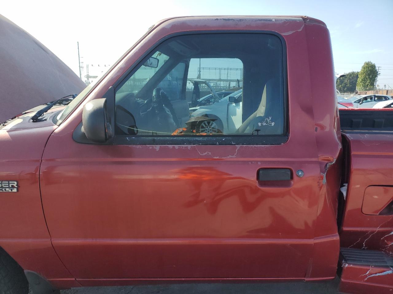 1999 Ford Ranger VIN: 1FTYR10C5XPC06490 Lot: 90254485