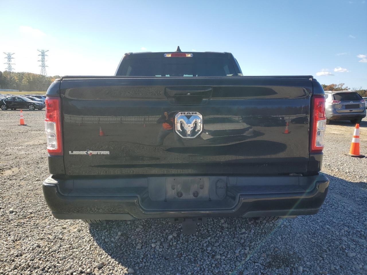 2019 Ram 1500 Big Horn/Lone Star VIN: 1C6RREFGXKN641877 Lot: 90816215