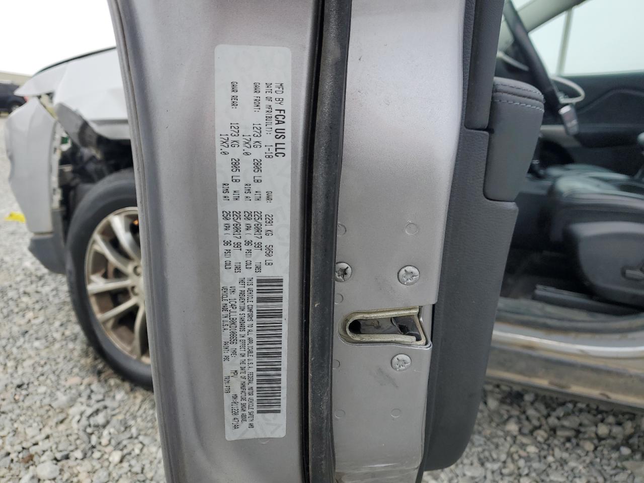 2019 Jeep Cherokee Latitude Plus VIN: 1C4PJLLB0KD108656 Lot: 82723995