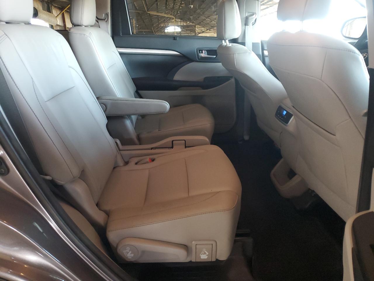 2016 Toyota Highlander Xle VIN: 5TDKKRFH2GS177192 Lot: 91680875