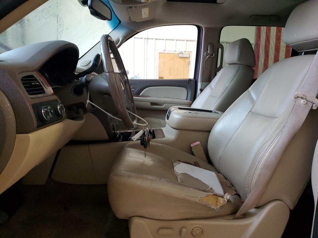 2009 Chevrolet Avalanche K1500 Ltz VIN: 3GNFK32069G207365 Lot: 91857895