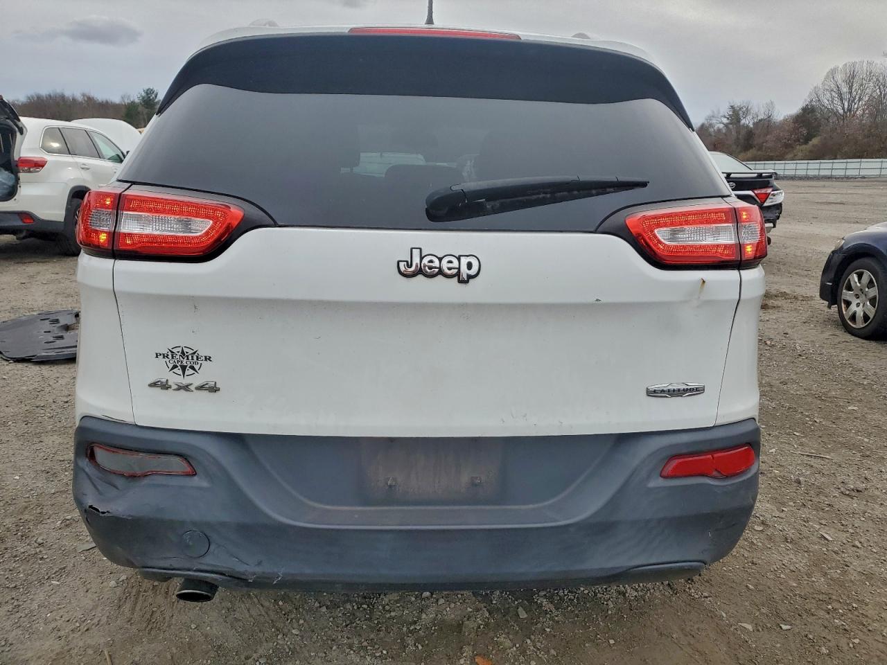 2014 Jeep Cherokee Latitude VIN: 1C4PJMCB3EW140788 Lot: 94414725