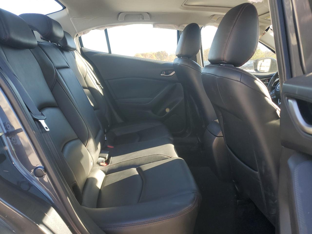 2016 Mazda 3 Grand Touring VIN: JM1BM1X75G1323244 Lot: 91674395