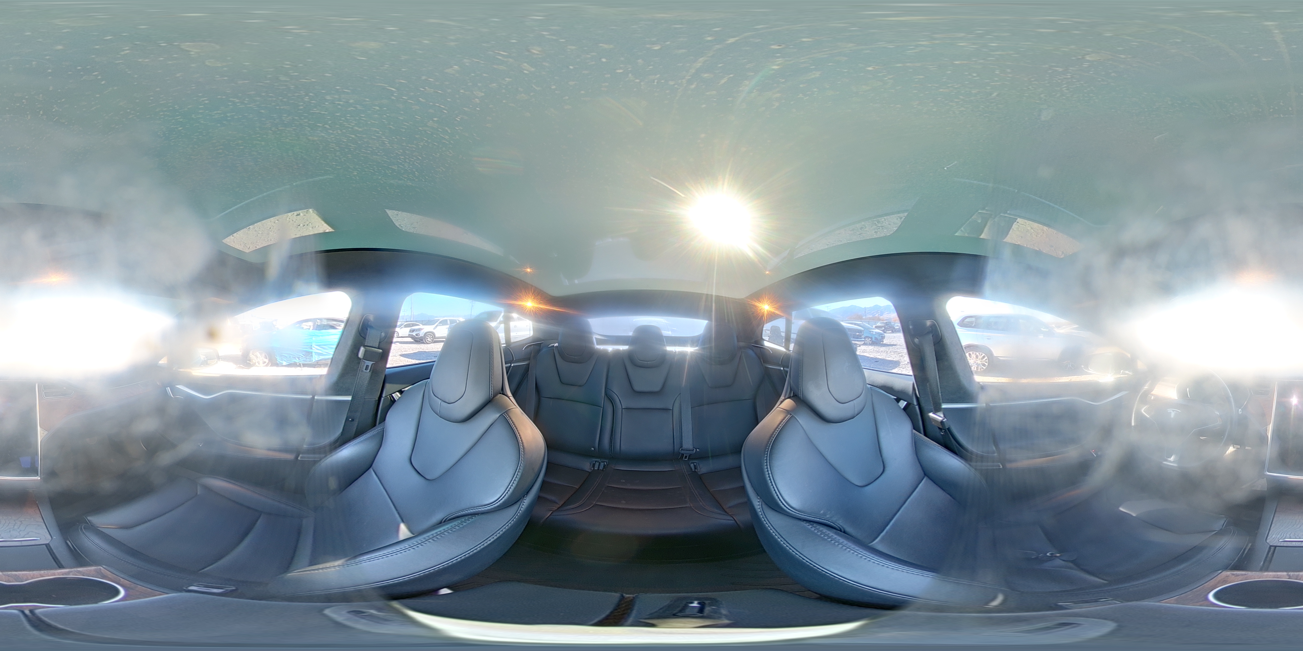 2017 Tesla Model S VIN: 5YJSA1E22HF233073 Lot: 92024465