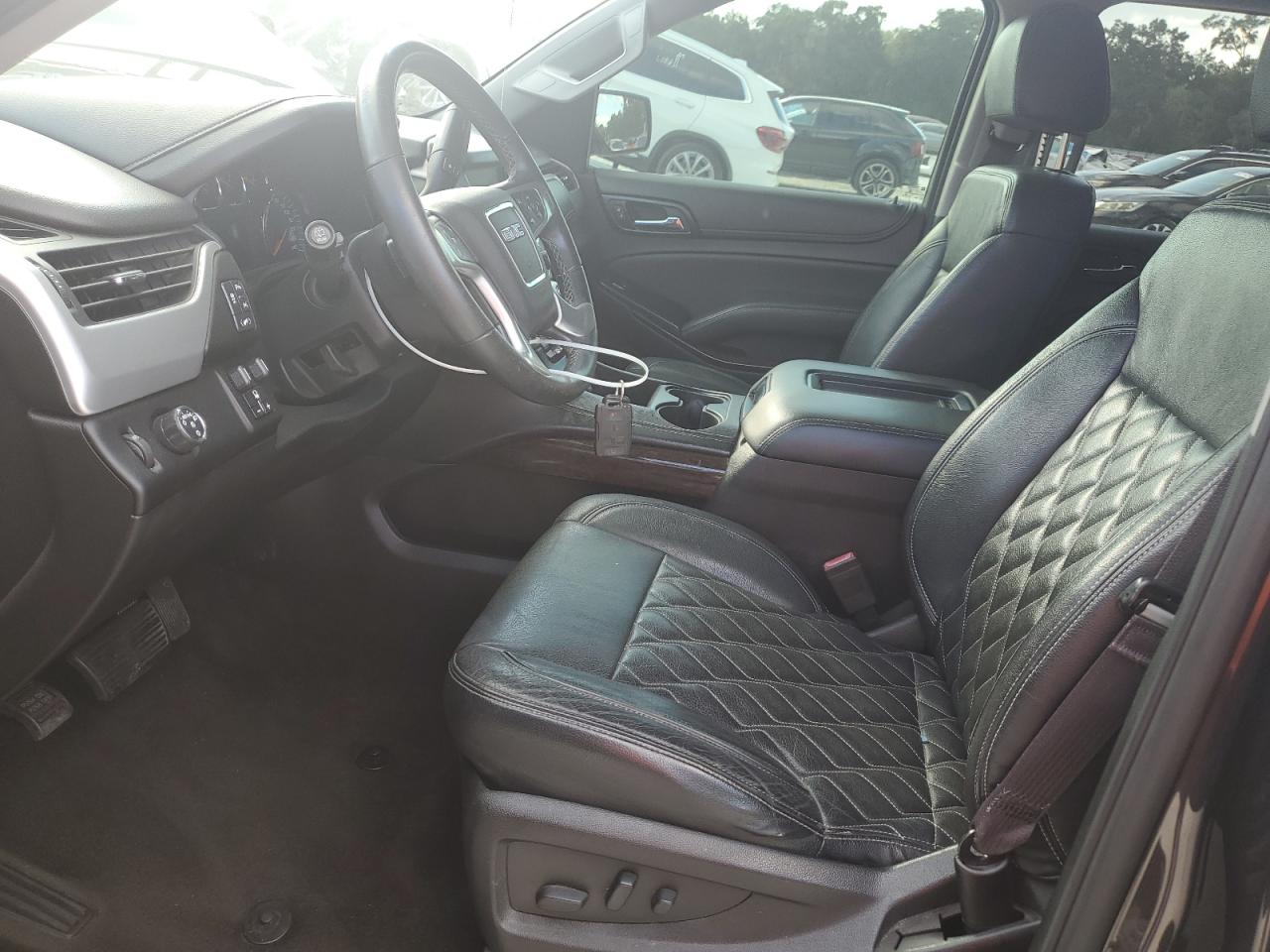 2017 GMC Yukon Sle VIN: 1GKS1AKC8HR265277 Lot: 91612635