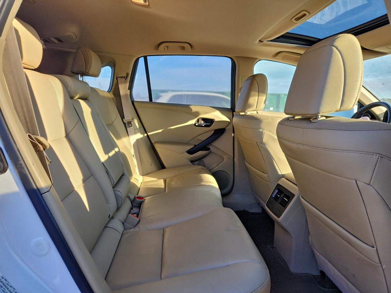 2017 Acura Rdx VIN: 5J8TB3H37HL009698 Lot: 93932205