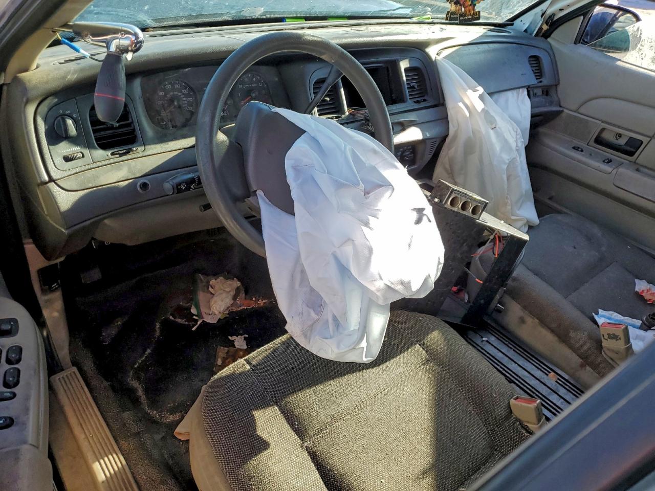 2007 Ford Crown Victoria Police Interceptor VIN: 2FAFP71W87X141305 Lot: 93990695