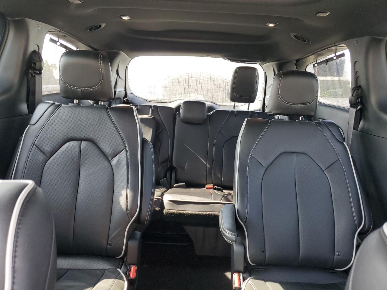 2025 Chrysler Pacifica Limited VIN: 2C4RC1GG8SR593820 Lot: 90901745