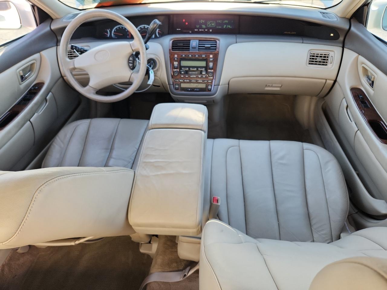 2000 Toyota Avalon Xl VIN: 4T1BF28B1YU081566 Lot: 92681145