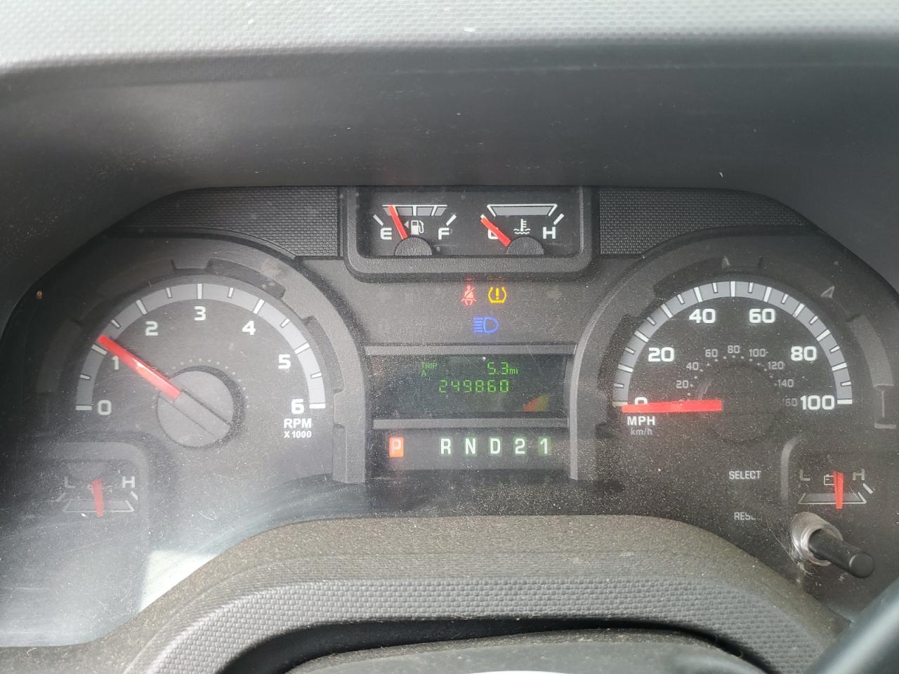 2014 Ford E150 Delivery Van VIN: 1FTNE1EW2EDA41272 Lot: 92728665