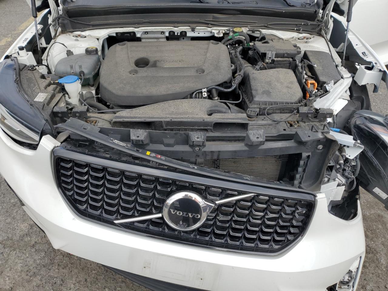 2023 Volvo Xc40 Plus VIN: YV4L12UW5P2013021 Lot: 92941495