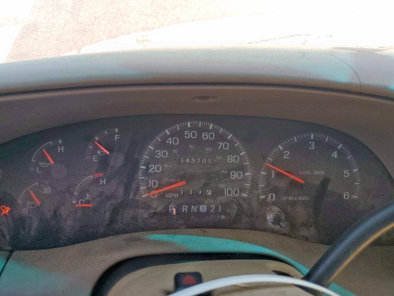 1998 Ford F150 VIN: 1FTZX18W6WKA73100 Lot: 92707765